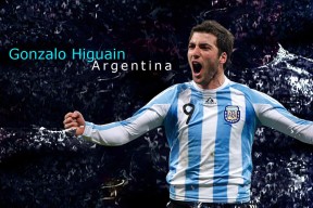 河床球队体能状况良好，河床队 球星