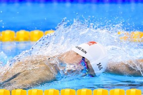 图赫尔接任英格兰国家队主帅，开启新篇章，图赫尔踢什么阵型