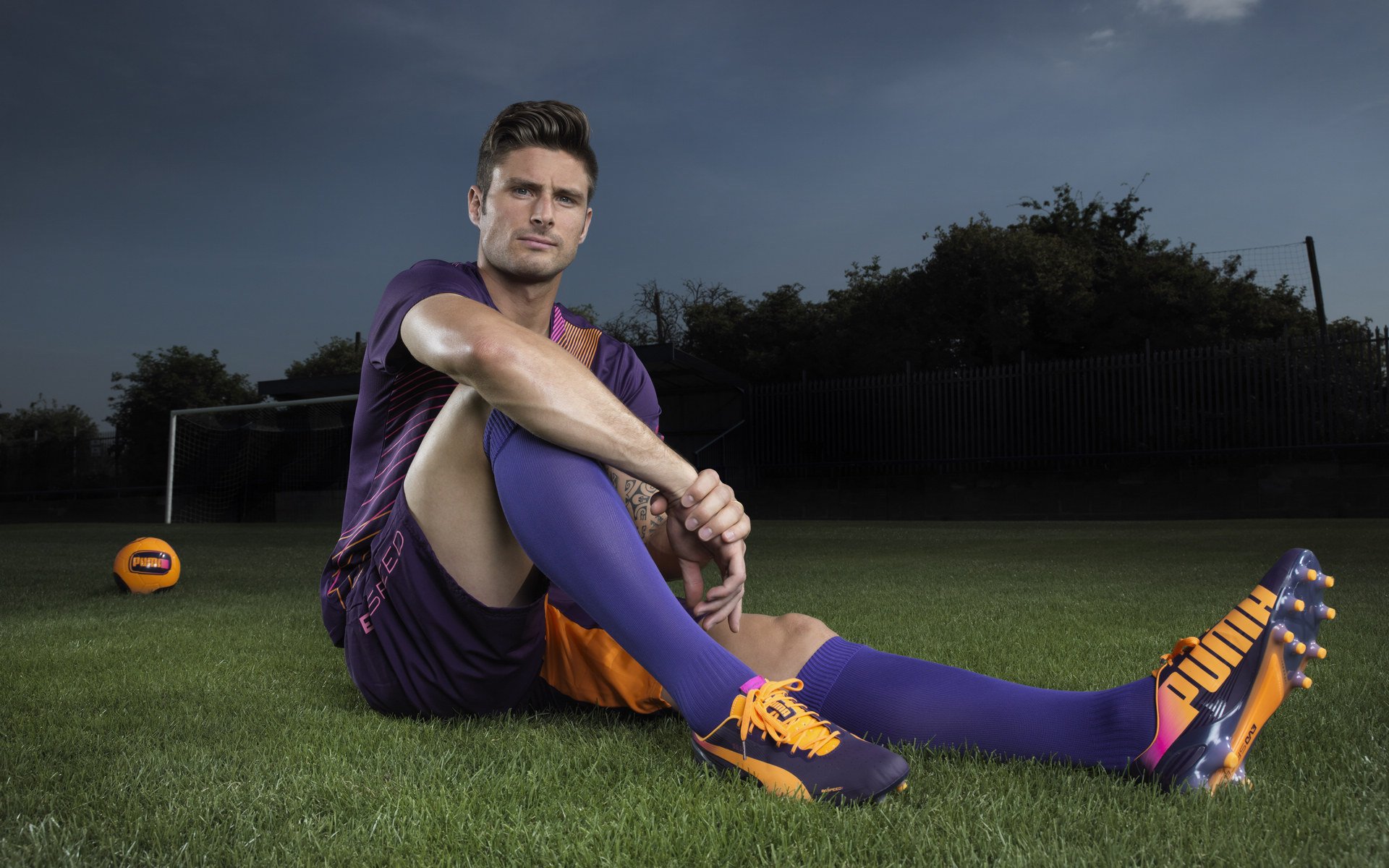 水晶宫客场战平，表现仍有待提高，水晶宫干嘛的